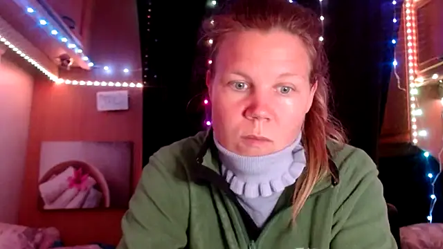 CallMeMaria online show from 03.07.25