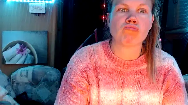 CallMeMaria online show from 03.19.25