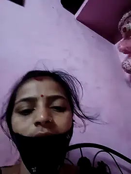 Snapshot of Daya_Chheda chatting on 09.10.25 Daya Chheda online show from 09.10.25