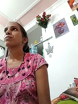 Hotty-Nidhi online show from 06.20.26