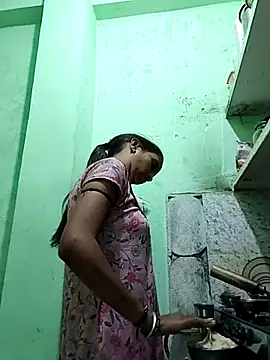 Hotty-Nidhi online show from 07.15.26