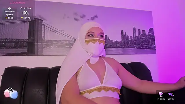 Leila Saadi online show from 03.17.25
