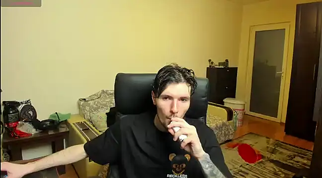 JustinPorno online show from 03.12.25