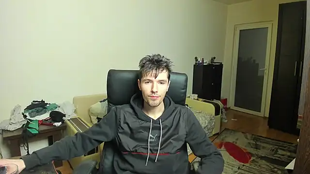 JustinPorno online show from 09.17.25