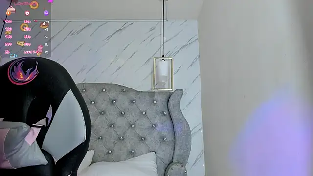 adara evanss online show from 09.18.25