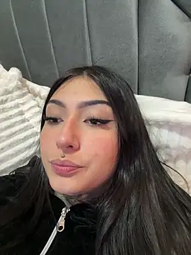 Snapshot of Lilith_Thompson chatting on 10.20.25 Lilith Thompson online show from 10.20.25