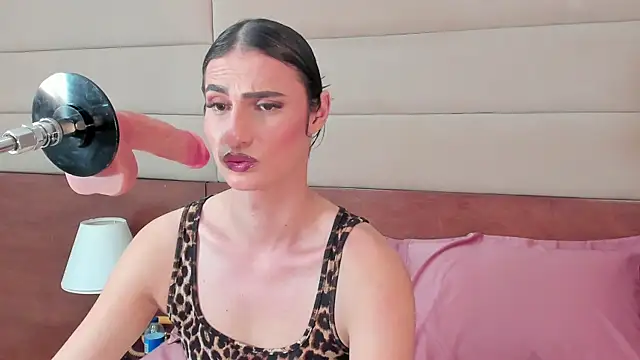 shantall skinny online show from 10.19.25