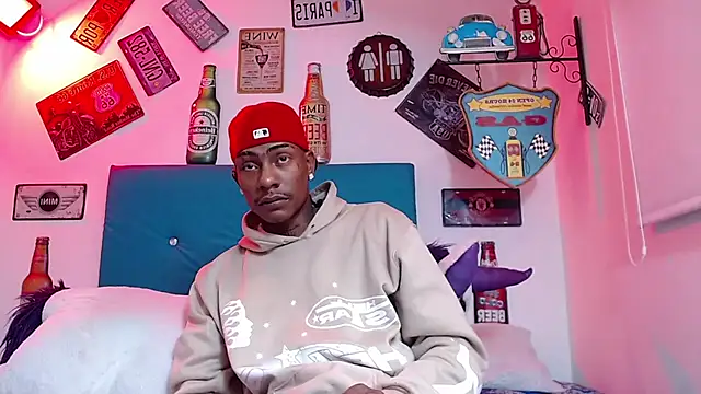 lili roussi online show from 11.21.25