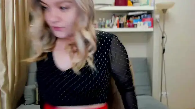 Kara Smith  online show from 11.16.25