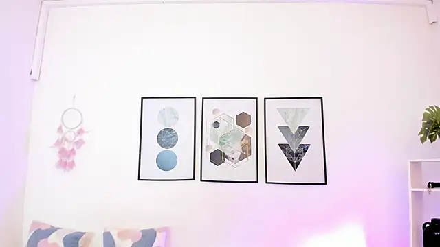 dullce77 online show from 09.20.25