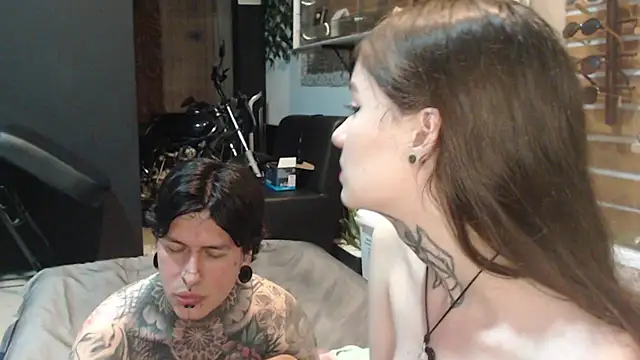 Alucard-Carmila online show from 10.08.25