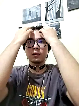 Snapshot of Dante_Gothic chatting on 03.12.25 Dante Gothic online show from 03.12.25