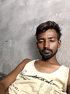 Snapshot of India_HOT23 chatting on 09.28.25 India HOT23 online show from 09.28.25