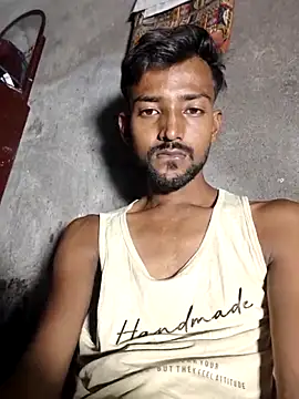 Snapshot of India_HOT23 chatting on 10.14.25 India HOT23 online show from 10.14.25