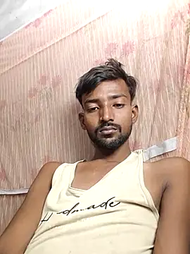 Snapshot of India_HOT23 chatting on 10.17.25 India HOT23 online show from 10.17.25