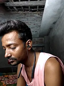 India HOT23 online show from 06.04.26