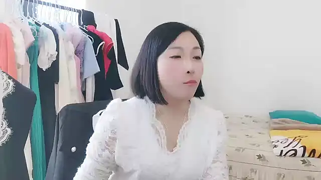 Rachel-6600 online show from 11.28.25