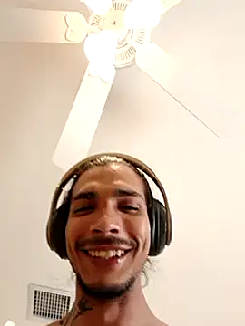 HazelEyedJay420 online show from 03.13.25