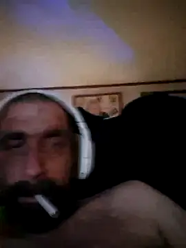 Snapshot of mayg chatting on 05.16.26 mayg online show from 05.16.26