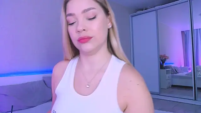 DIANAxxxDIAMOND online show from 10.10.25