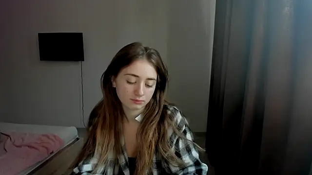 LilyHaart online show from 10.31.25