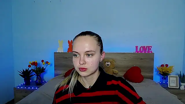 KhaleesiMoon online show from 03.14.25