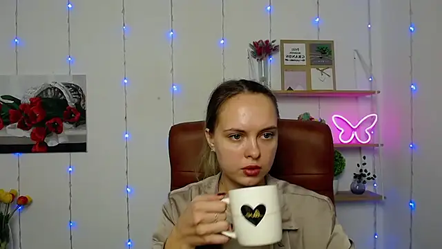 KhaleesiMoon online show from 03.22.25