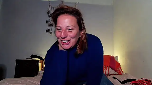 vitoriavaz online show from 11.22.25