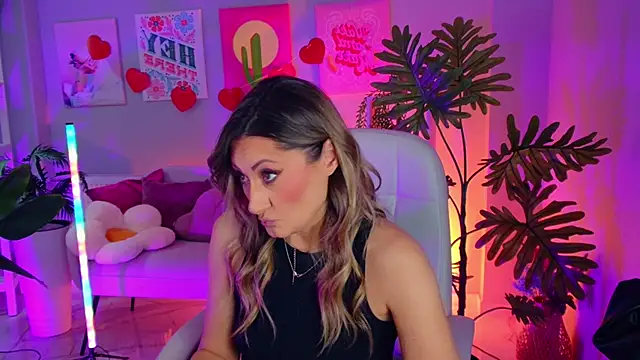 SarahAlluring online show from 02.23.26