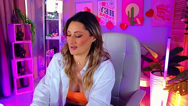 SarahAlluring online show from 03.15.26