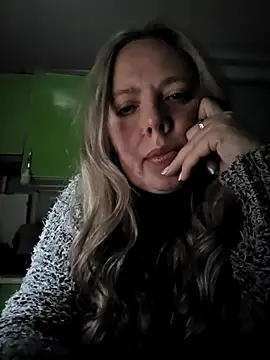 Irina3718 online show from 12.20.25