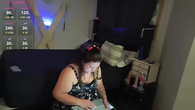 KinkyBratandDaddy online show from 10.27.25