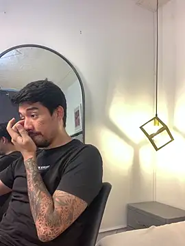 valery and Dani  online show from 12.17.25