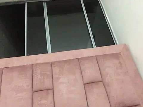 skyler1195 online show from 11.15.25