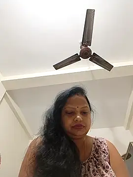 Snapshot of Arohi35 chatting on 09.17.25 Arohi35 online show from 09.17.25