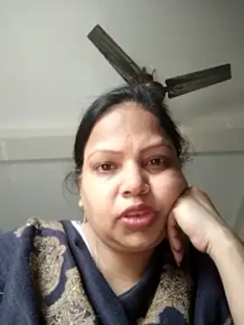 Snapshot of Arohi35 chatting on 02.18.26 Arohi35 online show from 02.18.26
