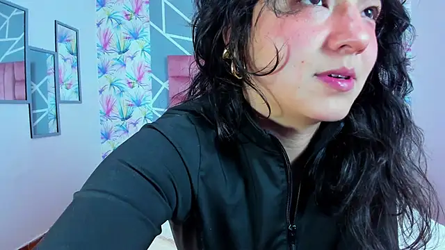 Snapshot of Asaray_T chatting on 03.15.25 Asaray T online show from 03.15.25