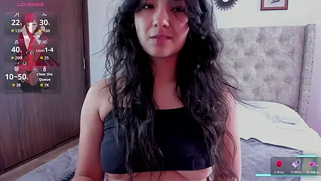 Snapshot of Asaray_T chatting on 10.20.25 Asaray T online show from 10.20.25