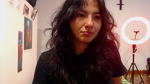 Asaray T online show from 04.10.26