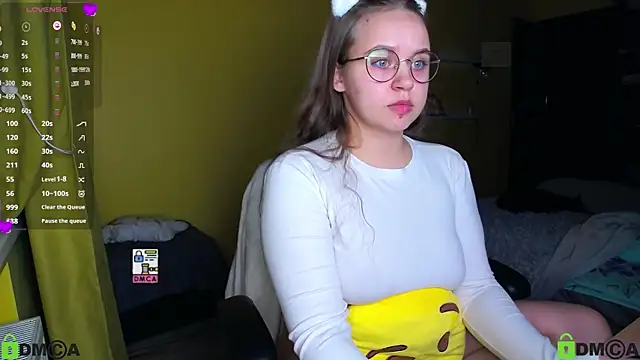 Lilysweet13 online show from 11.26.25