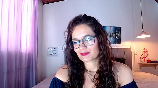 Rose Thompson1 online show from 03.15.25