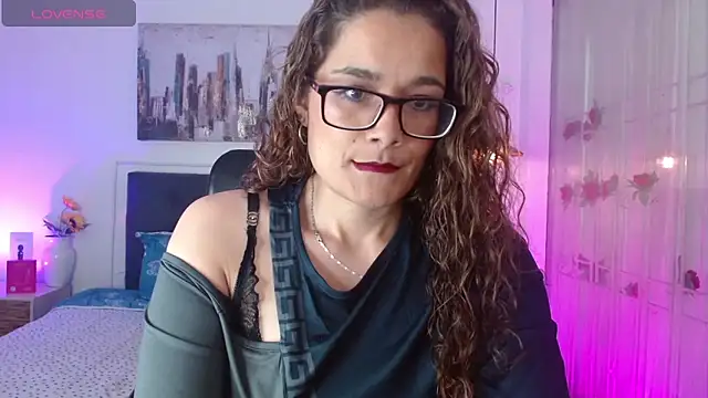 Rose Thompson1 online show from 05.11.26