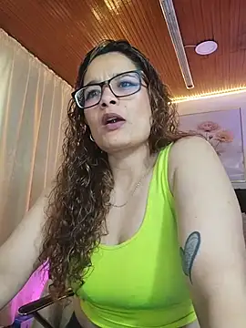 Rose Thompson1 online show from 06.02.26