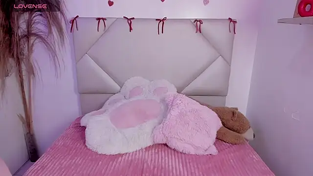 Abby Piink online show from 03.06.26