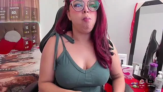 Mehlany Moretz online show from 09.19.25