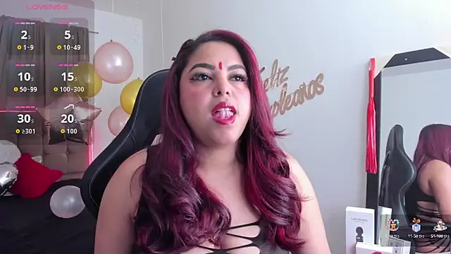 Mehlany Moretz online show from 09.29.25