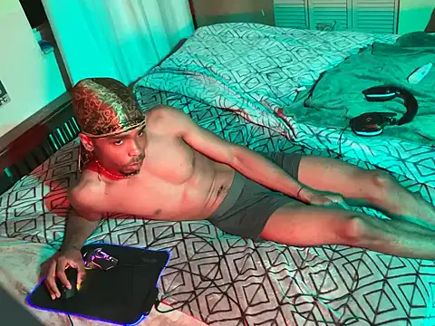 Snapshot of anthonyroth chatting on 03.11.25 anthonyroth online show from 03.11.25