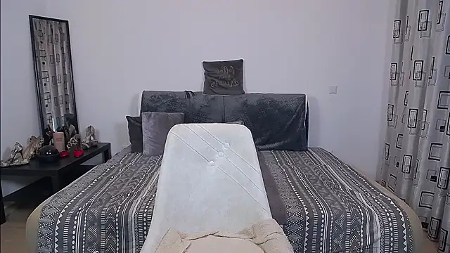 SharronAlexa online show from 10.10.25