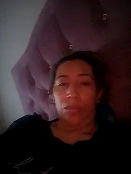 melany-92xxx online show from 11.30.25