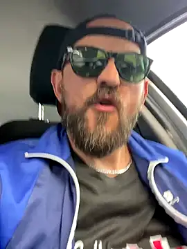 Snapshot of Rimmingtop chatting on 10.30.25 Rimmingtop online show from 10.30.25